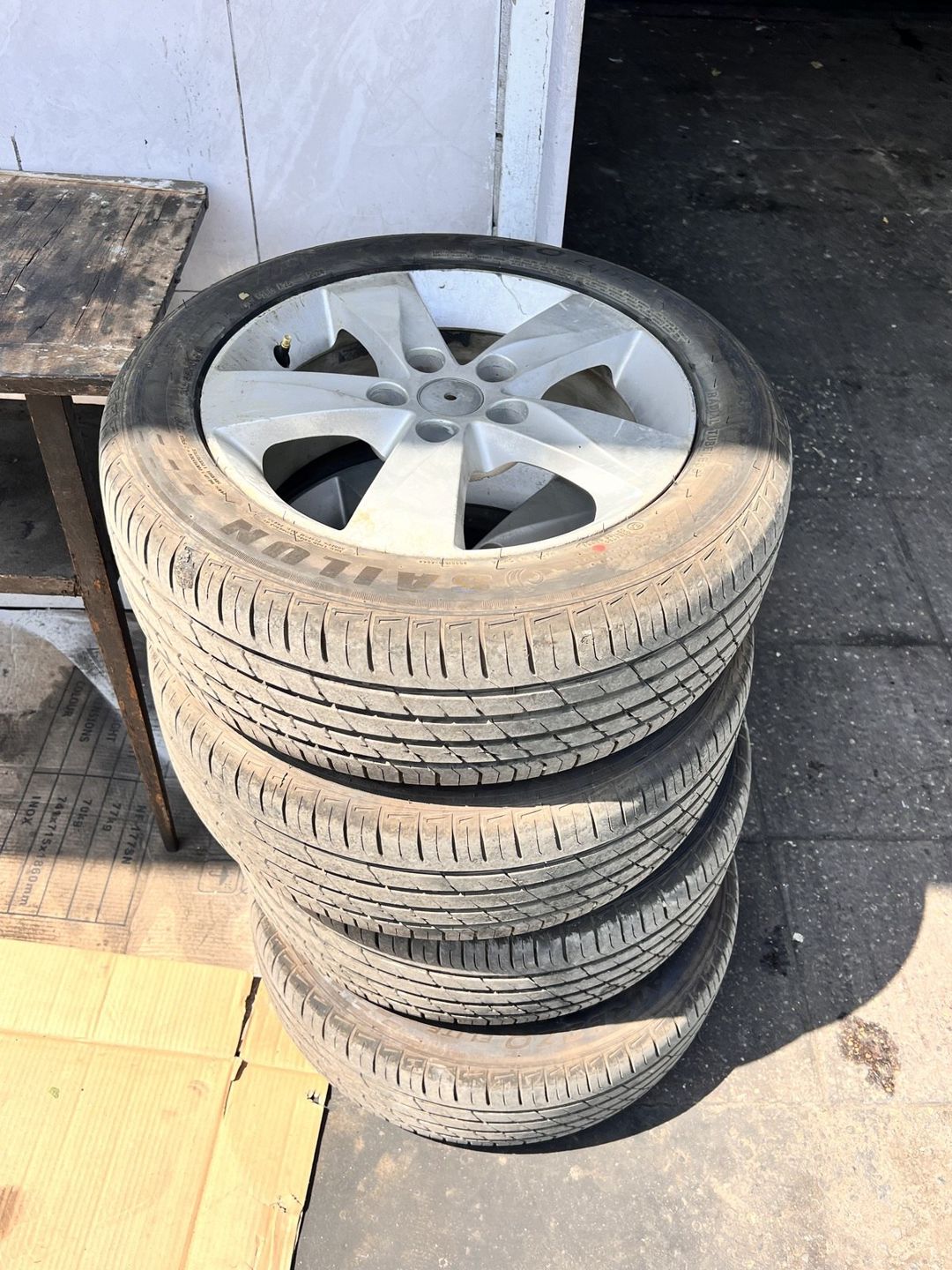 Hyundai Elantra təkərləri R16 — Ehtiyat hissələri və aksesuarlar, Bakı (4)
