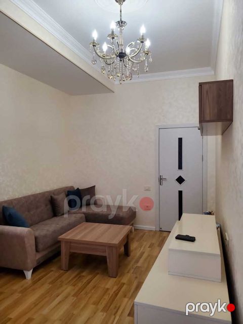 İcarəyə verilir 2 otaqlı yeni tikili 70 m²