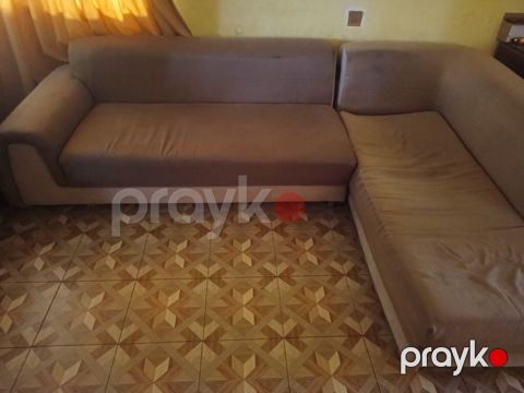 Künc divan, İşlənmiş, Açılmayan, Bazasız, Vеlur parça, Çatdırılma yoxdur