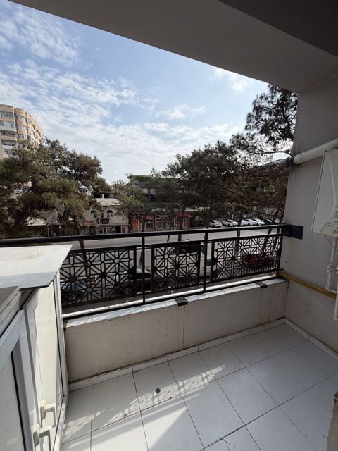 Satılır 2 otaqlı yeni tikili 55 m²