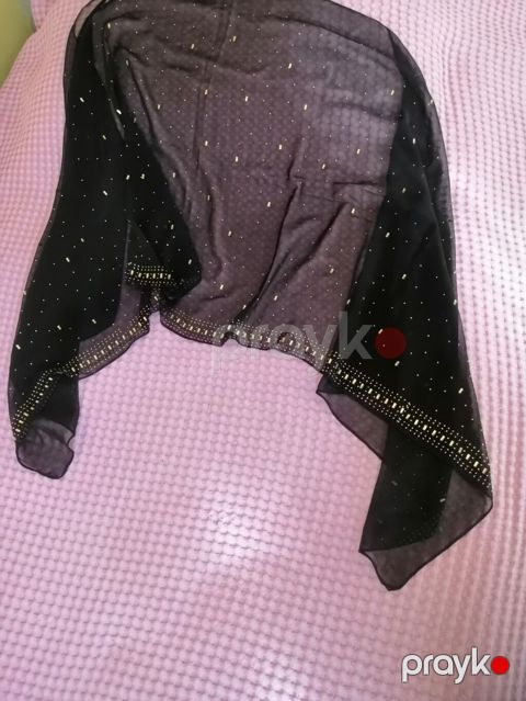 Qara şifon şərf/şal - Material: yüngül, şəffaf şifon – nəfəsalan və
