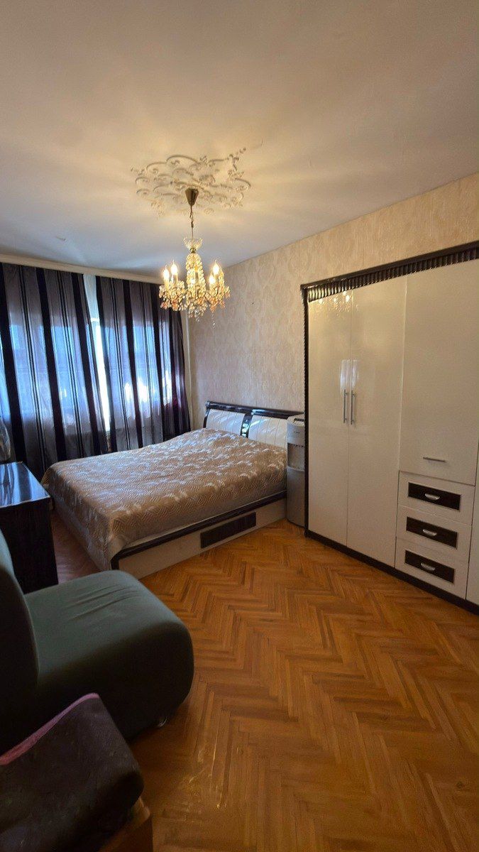 Satılır 5 otaqlı köhnə tikili 130 m² — Mənzil, Bakı (9)