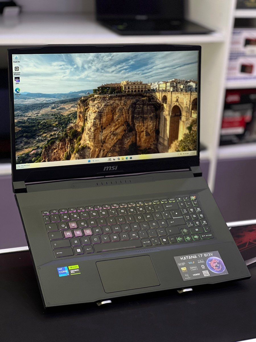 MSI KATANA 17 B13V — Elektronika, Bakı (2)
