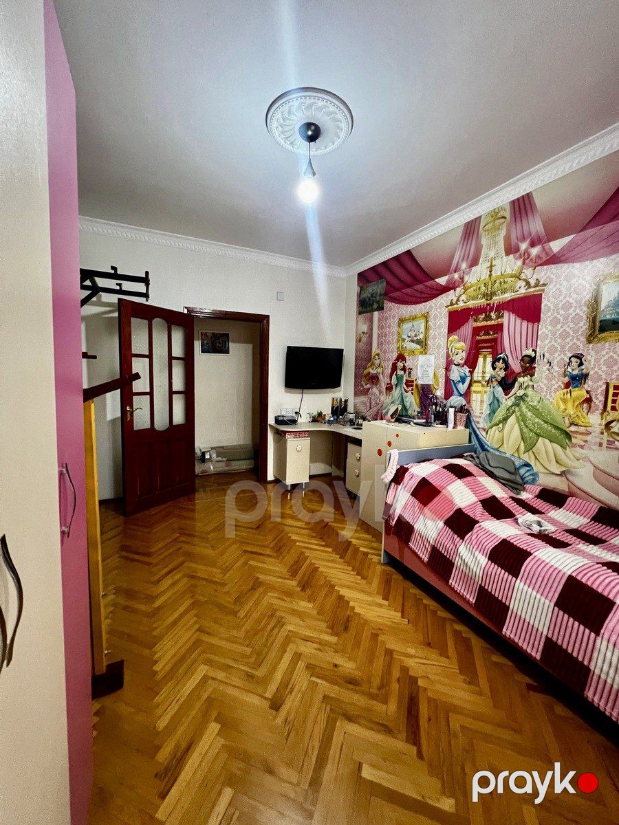 Satılır 5 otaqlı köhnə tikili 110 m² — Mənzil, Bakı (7)