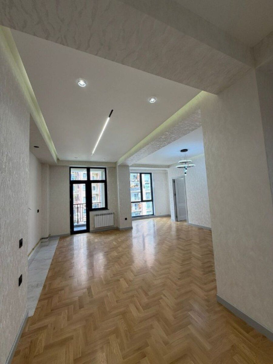 Satılır 4 otaqlı yeni tikili 120 m² — Mənzil, Bakı (2)