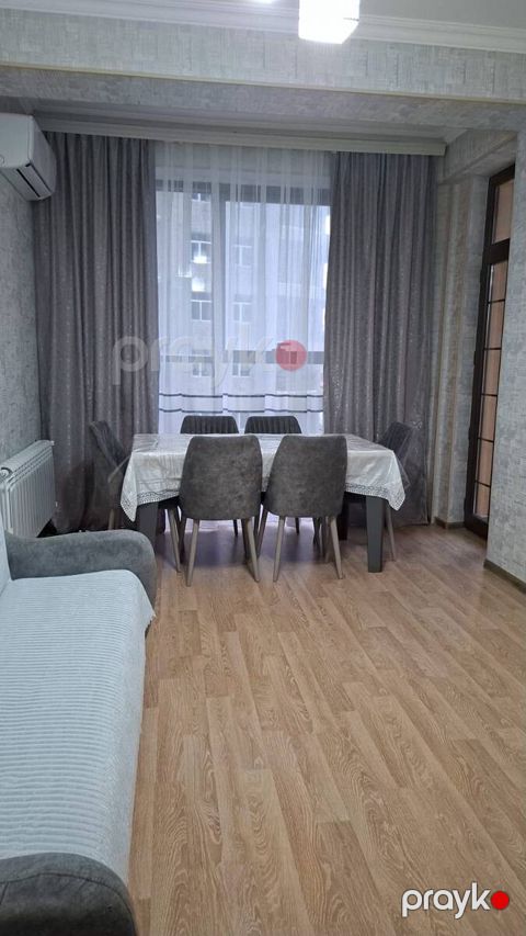 3-otaqlı yeni tikili kirayə verilir, 28 May m., 70 m² — Bakı