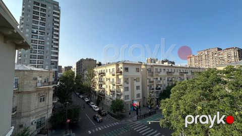 İcarəyə verilir 2 otaqlı köhnə tikili 40 m²