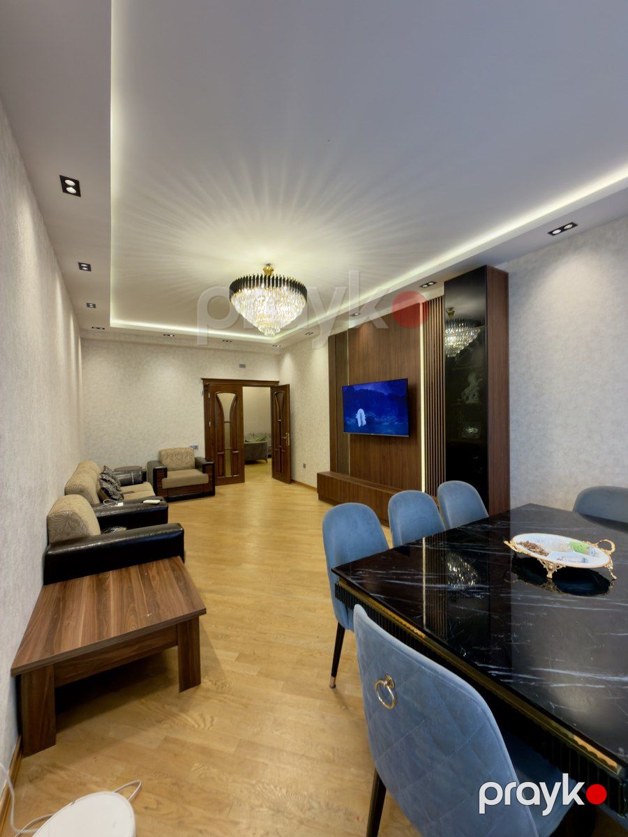 Satılır 4 otaqlı yeni tikili 160 m² — Mənzil, Bakı (2)