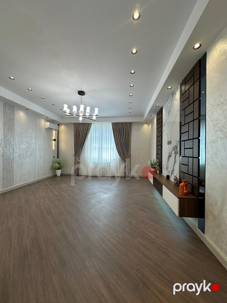 Satılır 3 otaqlı yeni tikili 135 m² — Mənzil, Bakı (2)