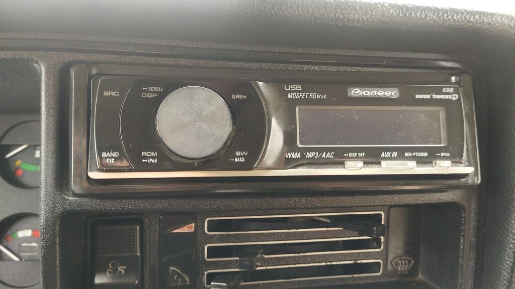 Pioneer avtomobil maqnitolası – model DEH-P7150UB Xüsusiyyətlər: - — Elektronika, Gəncə