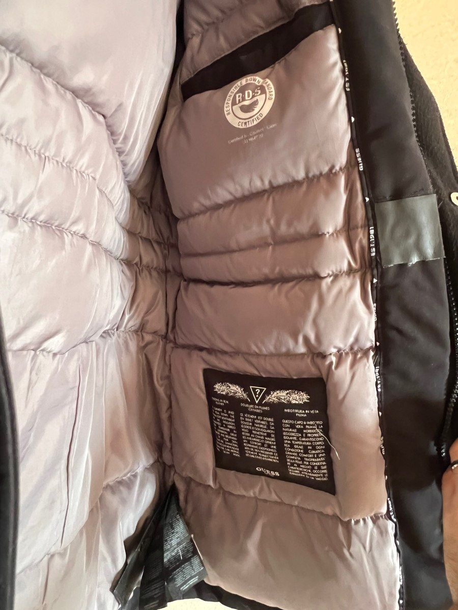 Gödəkçə Guess — Şəxsi əşyalar, Bakı (5)