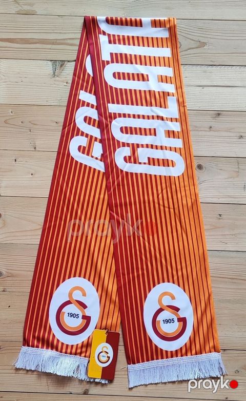 Məhsul: Futbol azarkeş şərfləri (bir neçə dizayn) Təsvir: - Klublar