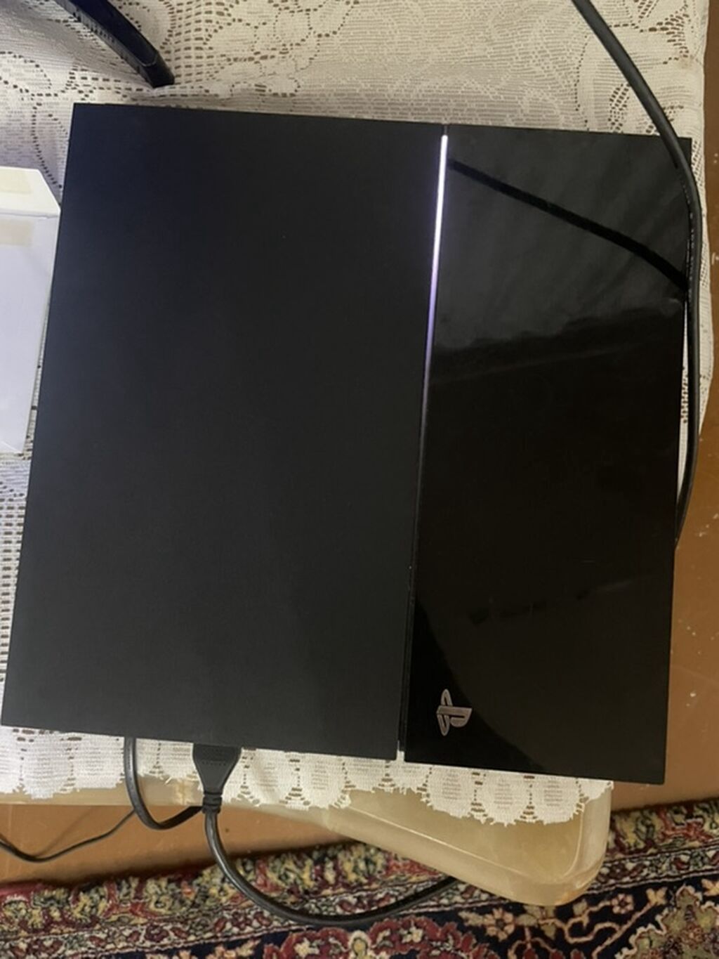 PlayStation 4 Cuh1006a 1tb (Original model) oyun proşifkaldir istəməz