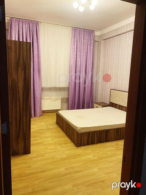 İcarəyə verilir 2 otaqlı yeni tikili 80 m²