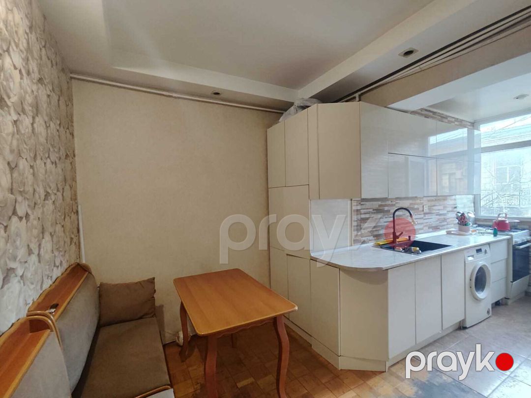 Satılır 2 otaqlı köhnə tikili 57 m² — Mənzil, Bakı (10)