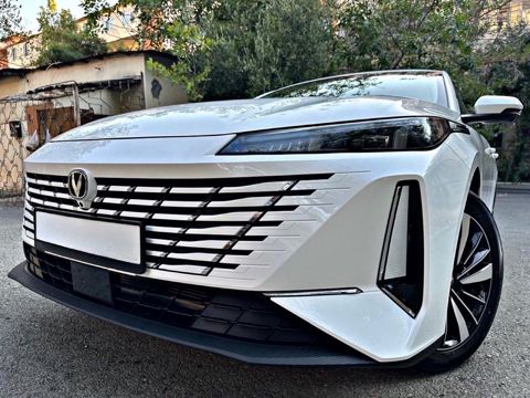 Changan Eado, 1.5 L, 18.4 kWh, 2025 il, 14 500 km