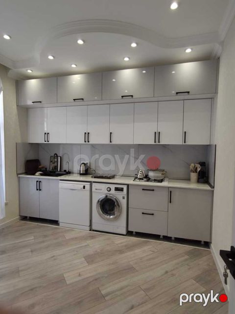 Satılır 4 otaqlı həyət evi/bağ evi 120 m² — Bakı