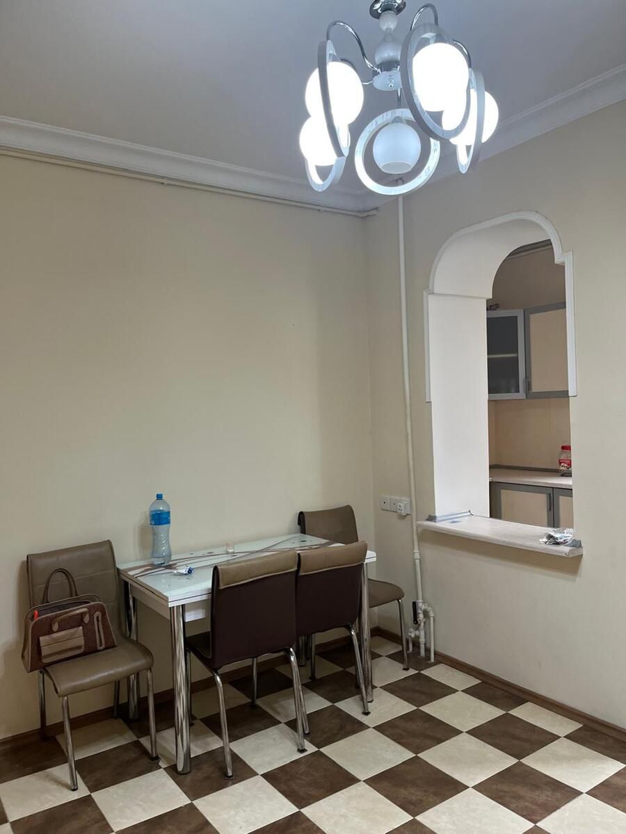İcarəyə verilir 3 otaqlı köhnə tikili 80 m² — Mənzil, Bakı (10)