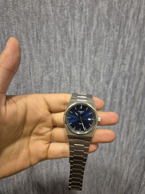 Tissot PRX 40mm qol saatı