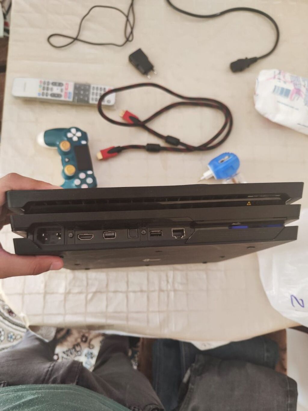 Sony PlayStation 4 Pro oyun konsolu Xüsusiyyətlər: - PS4 Pro korpusu — Elektronika, Şəmkir (6)