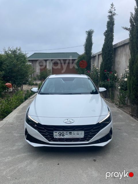 Hyundai Elantra, 2.0 L, 2023 il, 116 000 km