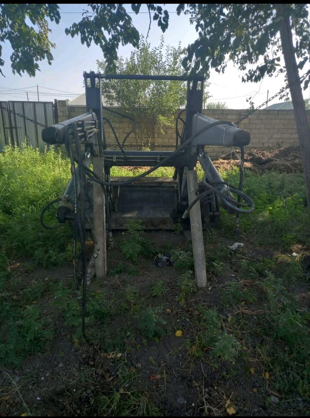 - Yer: Yevlax rayonu, Varvara kəndi — Kənd təsərrüfatı avadanlığı, Yevlax (3)
