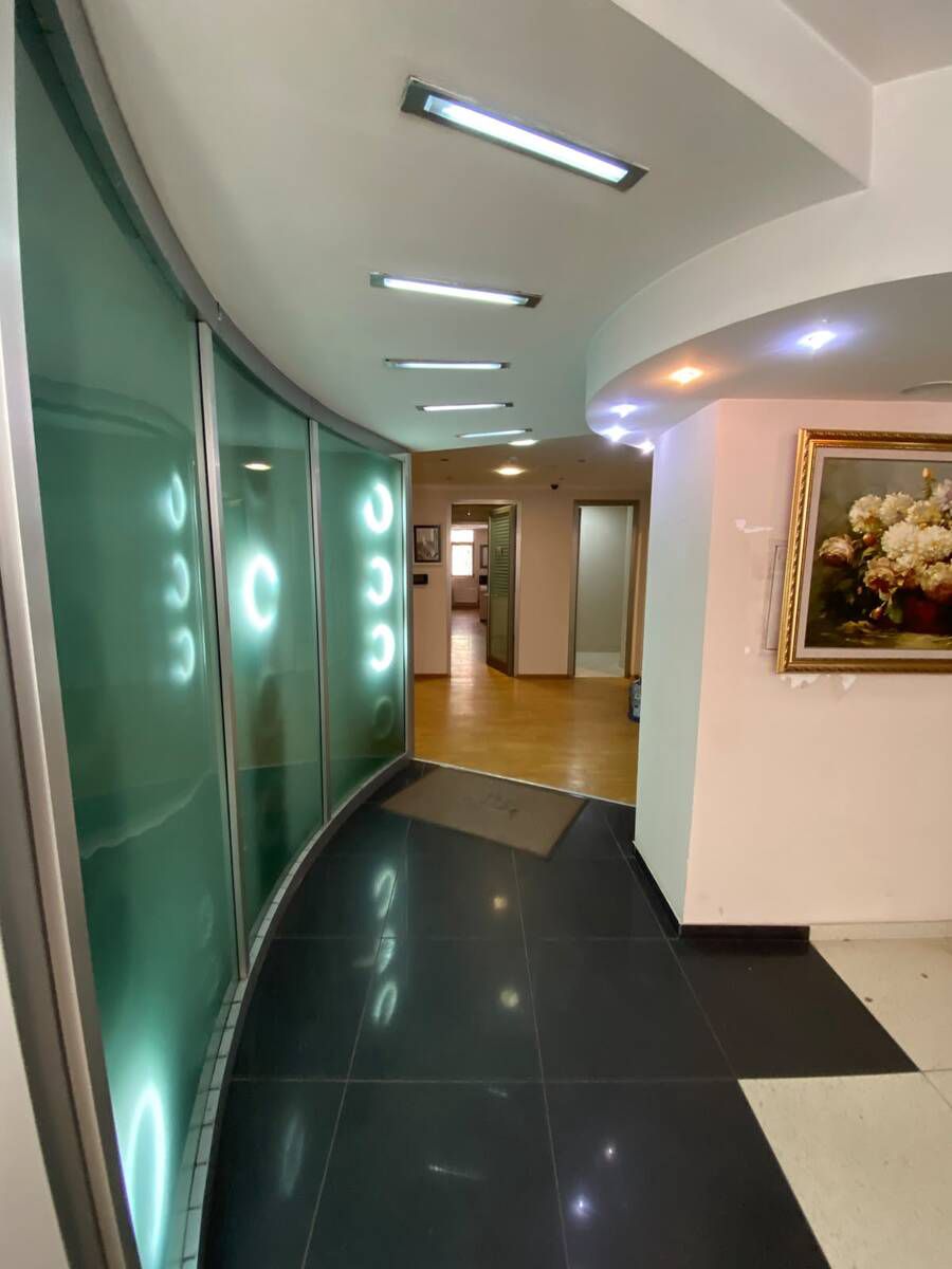 Satılır obyekt 710 m² — Əmlak, Bakı (3)