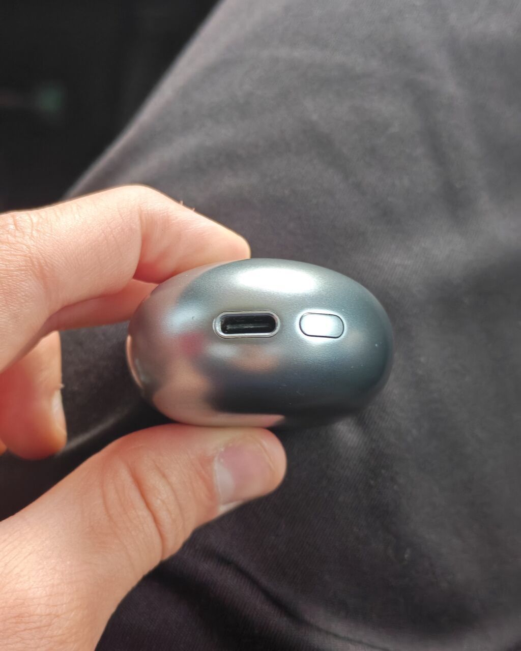 Bluetooth TWS qulaqlıq – şar formalı, metalik boz rəngli şarj qutusu — Qulaqcıqlar, Bakı (4)