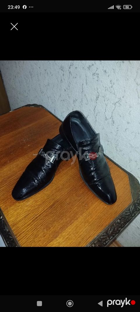 Klassik kişi tufliləri – qara laklı dəri - Model: Loafer tərzində