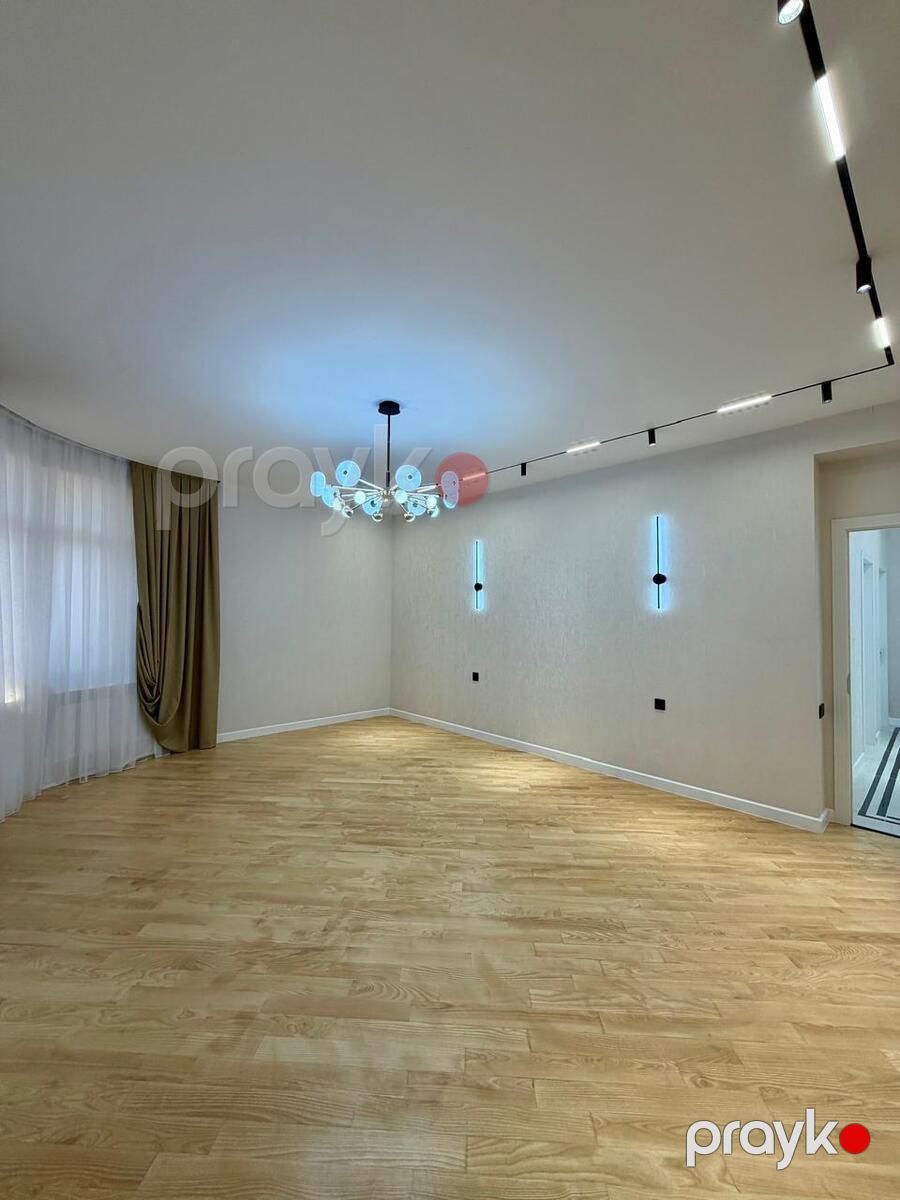 Satılır 3 otaqlı yeni tikili 130 m² — Mənzil, Bakı (9)