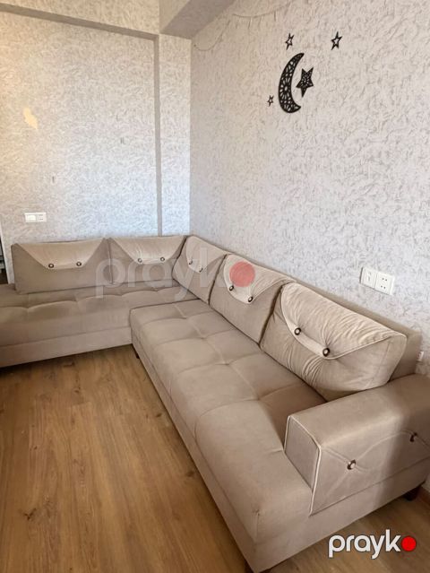 Divan, İşlənmiş, Açılmayan, Bazasız, Çatdırılma yoxdur