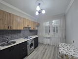 Satılır 3 otaqlı köhnə tikili 72 m² — Rövşən
