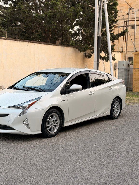 Toyota Prius, 1.8 L, 1.3 kWh, 2018 il, 154 000 km — Avtomobillər, Bakı (5)