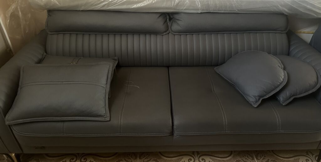 Dəri görkəmli yumşaq mebel dəsti – 1 ədəd divan + 2 ədəd kreslo - — Mebel, Qax (2)