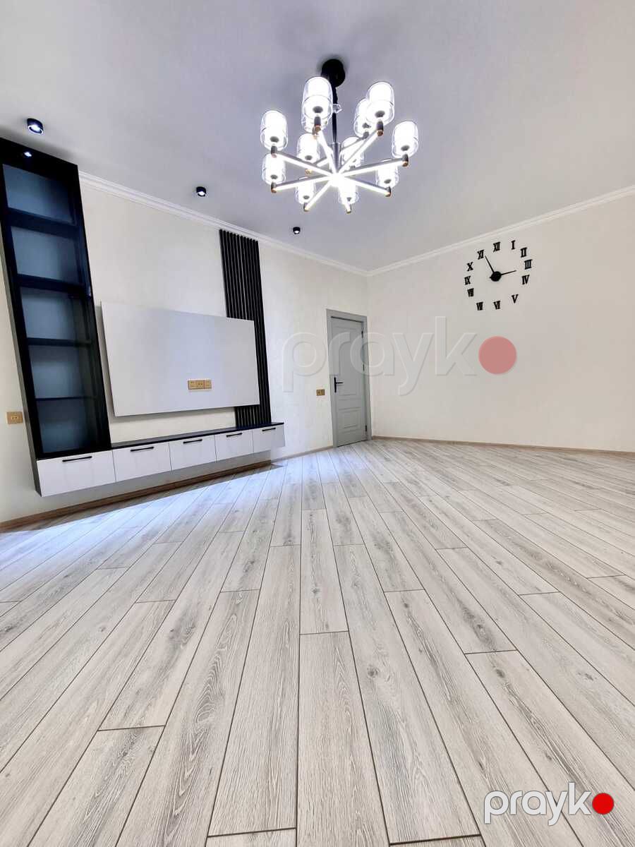 Həyət evi, Yelkən bağlar massivi — Daşınmaz əmlak, Bakı
