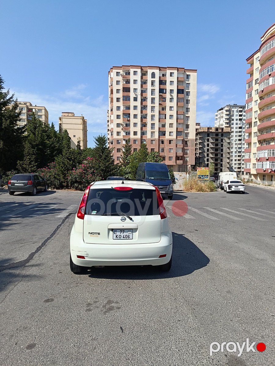 Nissan Note, 2011 il — Avtomobillər, Bakı (4)