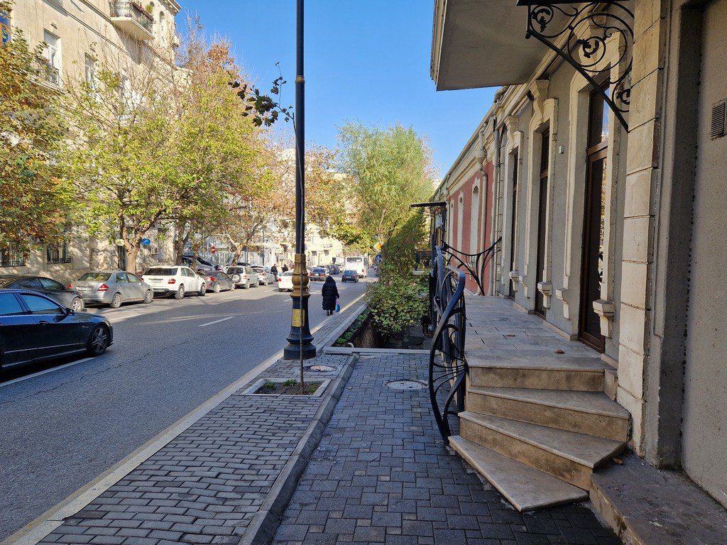 İcarəyə verilir 7 otaqlı ofis 200 m² — Ofis, Bakı (6)