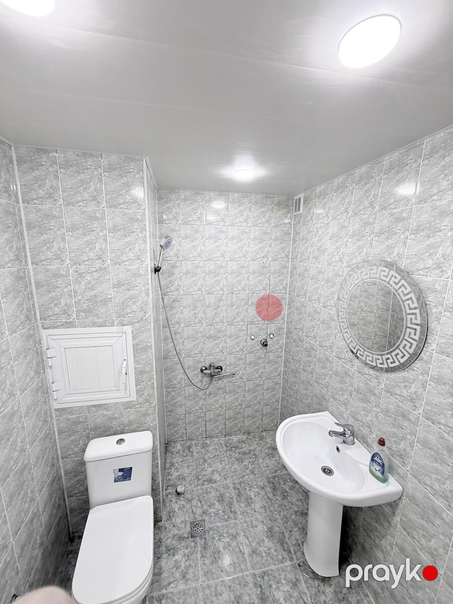Satılır 1 otaqlı köhnə tikili 45 m² — Mənzil, Bakı (12)