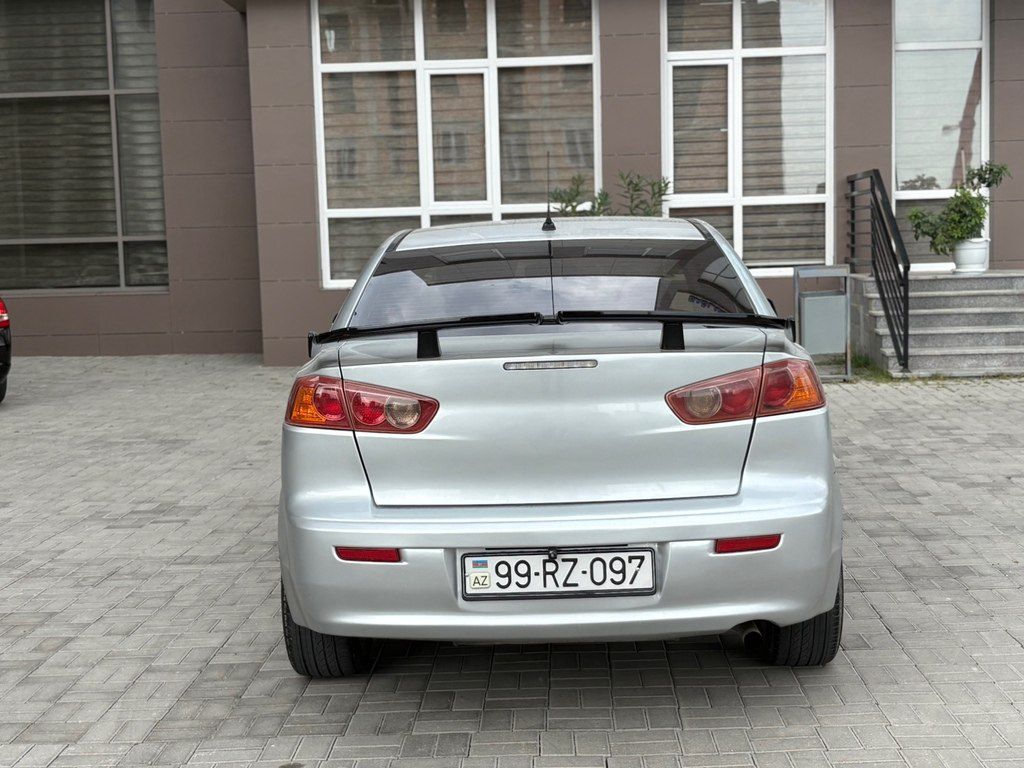 Mitsubishi Lancer, 2.0 L, 2010 il, 376 000 km — Avtomobillər, Sumqayıt (5)