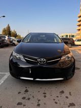 Toyota Auris, 1.4 L, 2014 il, 214 000 km — Cars