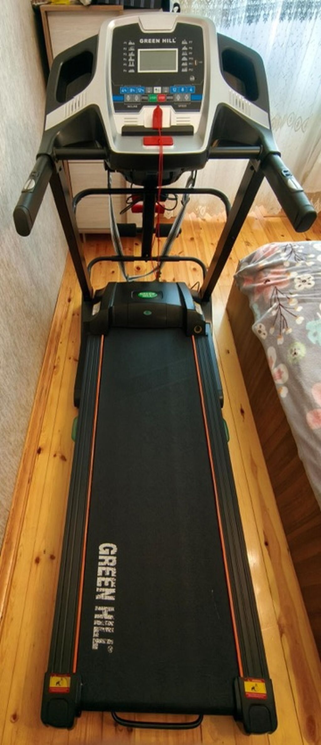 GREEN HILL qaçış trenajoru - Elektrikli qaçış yolu, geniş qaçış səthi — İdman və istirahət, Sanqaçal