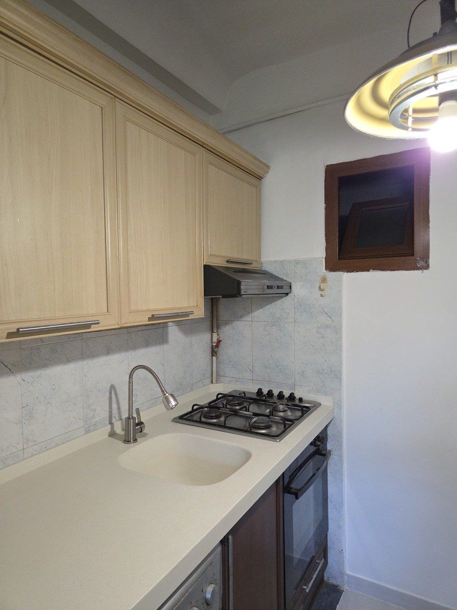 İcarəyə verilir 4 otaqlı köhnə tikili 110 m² — Mənzil, Bakı (12)