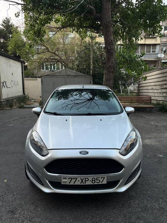 Ford Fiesta, 1.2 L, 2017 il, 135 000 km — Avtomobillər, Bakı (5)