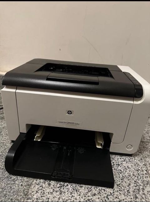 Aynur92👑kod7774 Qiymet:120 Azn HP LaserJet CP1025 Color lazer printer
