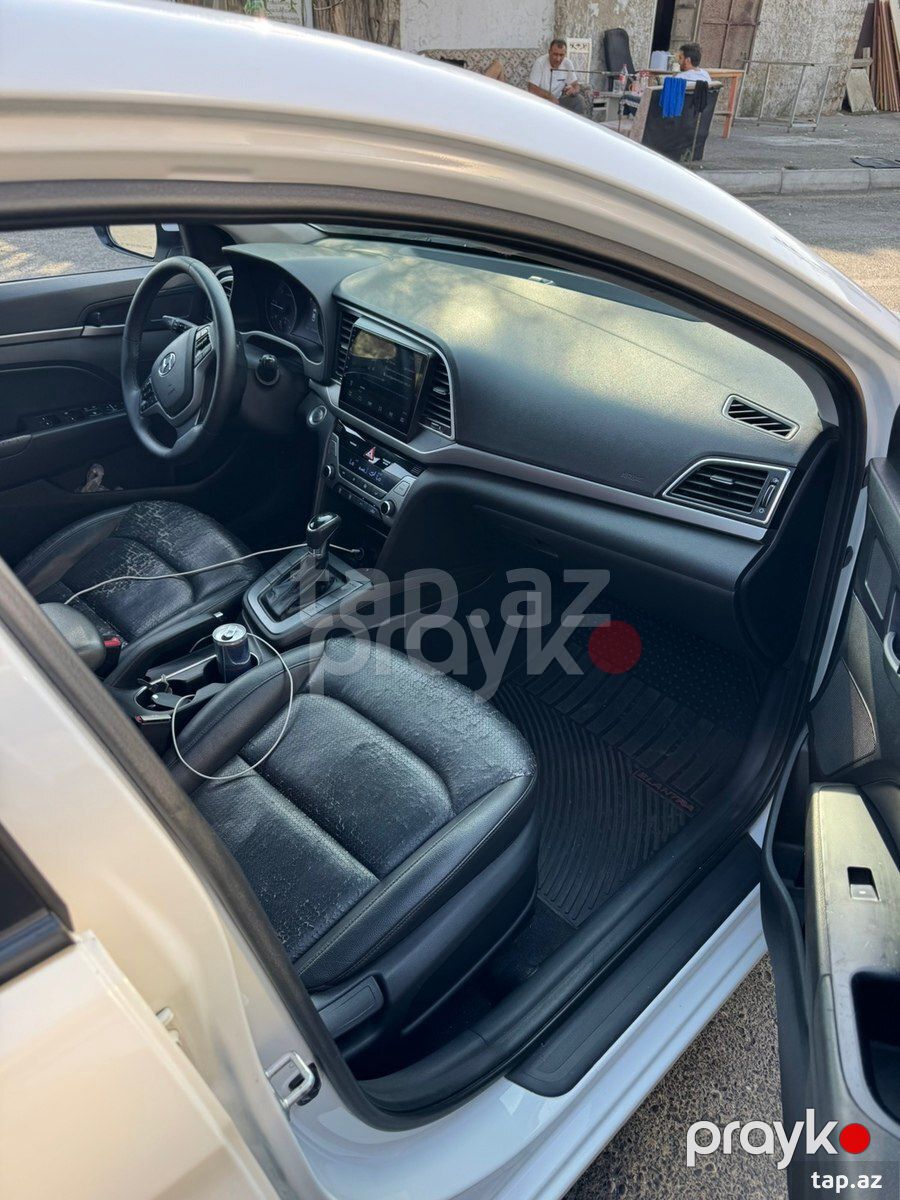 Hyundai Avante, 2016 il — Avtomobillər, Bakı (8)