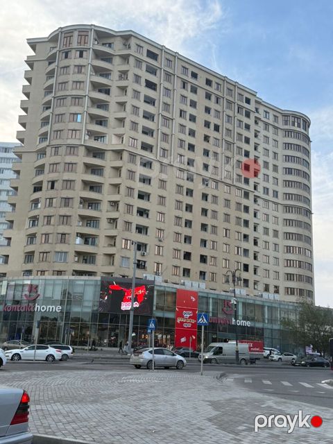 Satılır 3 otaqlı yeni tikili 122 m²