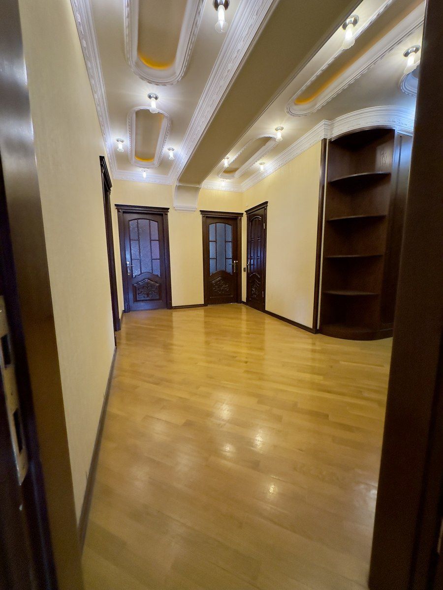 Satılır 3 otaqlı yeni tikili 136 m² — Mənzil, Bakı (2)