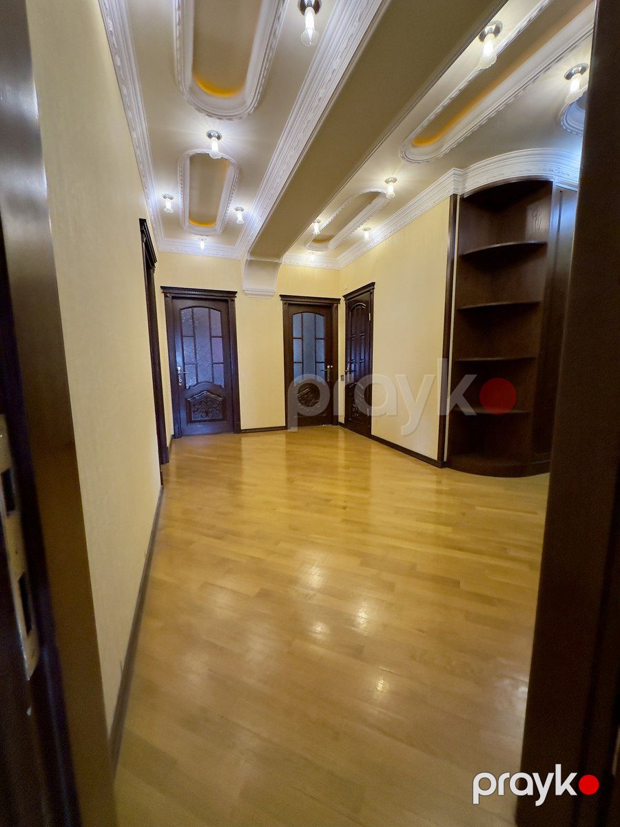 Satılır 3 otaqlı yeni tikili 136 m² — Mənzil, Bakı (2)