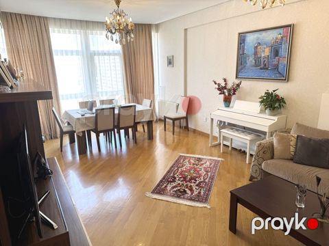 Satılır 3 otaqlı yeni tikili 103 m²