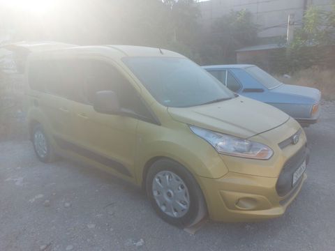 Ford Tourneo Connect (ikinci nəsil) mikrovan Xüsusiyyətlər və